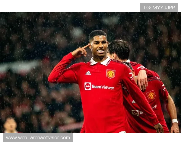 拉什福德助攻戴帽，巴萨进攻多元化显现